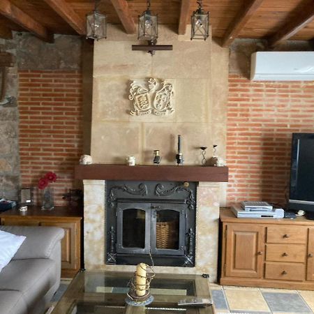 Casa Rural Neira Almenara de Tormes Екстериор снимка